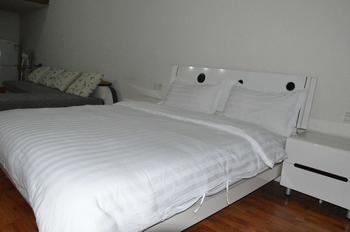 Yangguang Xingzuo Apartment Hotel Tsjoengking Buitenkant foto